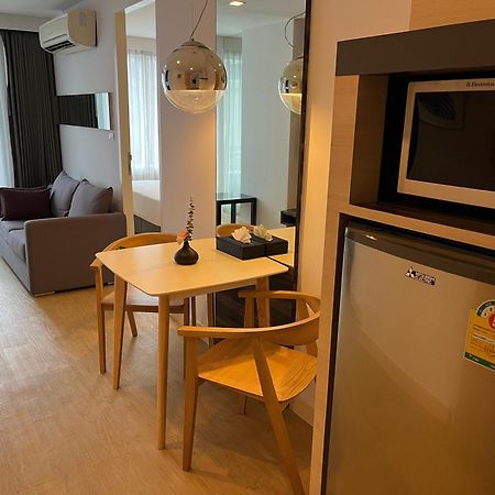 Arize Hotel Sukhumvit Bangkok Exterior foto